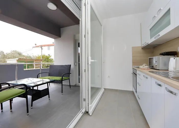 Apartments Nikic