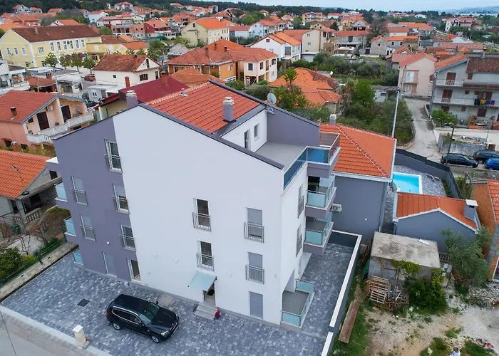 Apartments Nikic