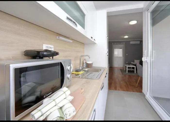 Apartments Nikic