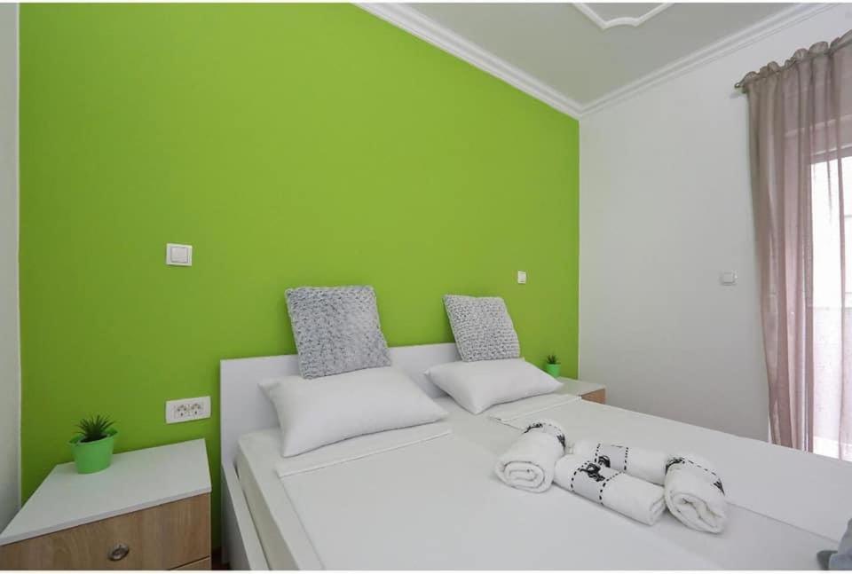 Nikic Apartment