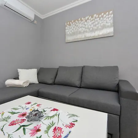 Apartments Nikic Bibinje Exterior photo